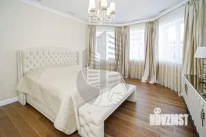 Дом 360м², 2-этажный, участок 10 сот.  