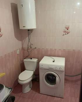 Дом 40м², 2-этажный, участок 6 сот.  