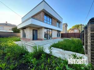 Дом 191м², 2-этажный, участок 5 сот.  