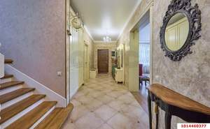 Дом 230м², 2-этажный, участок 6 сот.  