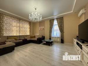 Дом 195м², 2-этажный, участок 8 сот.  