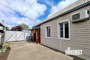 Дом 100м&sup2;, 1-этажный, участок 4 сот.  