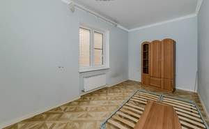 Дом 353м&sup2;, 2-этажный, участок 4 сот.  