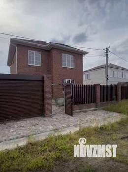 Дом 145м², 2-этажный, участок 3 сот.  