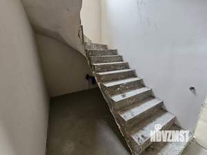 Дом 130м&sup2;, 2-этажный, участок 4 сот.  