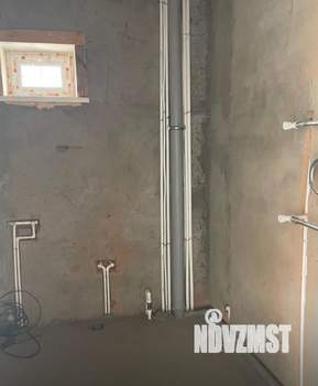 Дом 140м&sup2;, 2-этажный, участок 4 сот.  