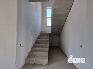 Дом 210м&sup2;, 2-этажный, участок 6 сот.  