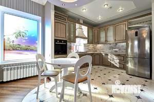 Дом 142м&sup2;, 2-этажный, участок 4 сот.  