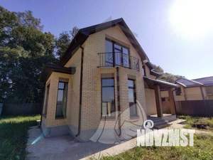 Коттедж 150м&sup2;, 2-этажный, участок 5 сот.  