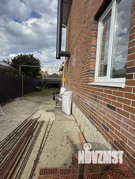 Дом 210м&sup2;, 2-этажный, участок 6 сот.  