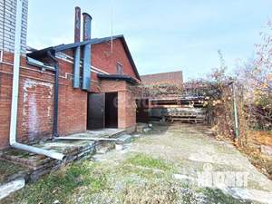 Дом 328м&sup2;, 2-этажный, участок 5 сот.  