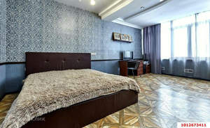 Дом 567м&sup2;, 3-этажный, участок 8 сот.  