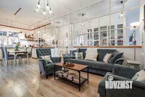 Дом 280м², 2-этажный, участок 8 сот.  