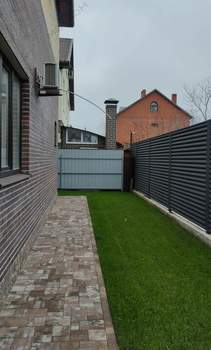 Дом 220м&sup2;, 2-этажный, участок 6 сот.  