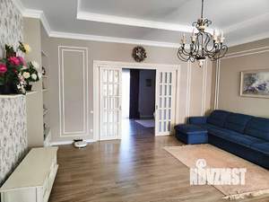 Дом 270м², 2-этажный, участок 12 сот.  