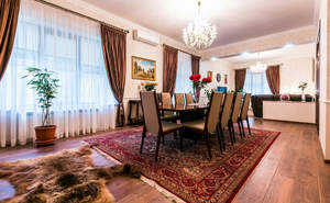 Дом 436м&sup2;, 2-этажный, участок 6 сот.  