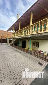 Дом 399м&sup2;, 2-этажный, участок 5 сот.  