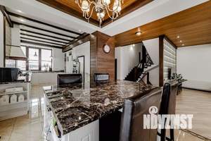 Дом 517м&sup2;, 2-этажный, участок 10 сот.  