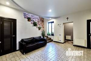 Дом 158м&sup2;, 2-этажный, участок 6 сот.  