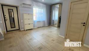 Дом 103м&sup2;, 2-этажный, участок 3 сот.  