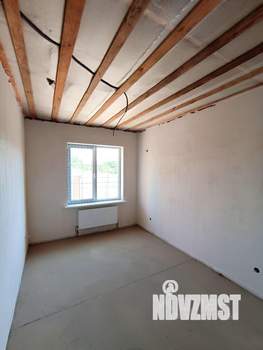 Дом 105м&sup2;, 1-этажный, участок 4 сот.  