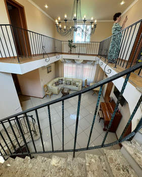 Дом 178м&sup2;, 2-этажный, участок 5 сот.  