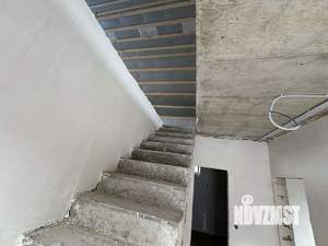 Дом 132м&sup2;, 2-этажный, участок 4 сот.  