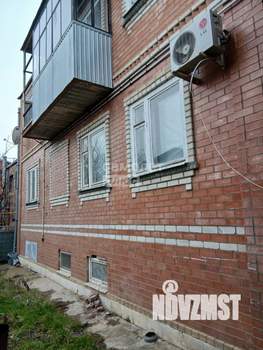 Дом 200м&sup2;, 2-этажный, участок 5 сот.  