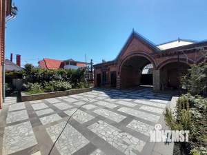 Дом 226м&sup2;, 2-этажный, участок 6 сот.  