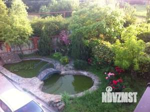 Дом 360м², 3-этажный, участок 10 сот.  