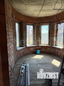 Дом 140м², 2-этажный, участок 3 сот.  