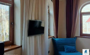 Дом 567м&sup2;, 3-этажный, участок 8 сот.  