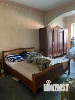 Дом 283м&sup2;, 3-этажный, участок 5 сот.  