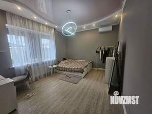 Дом 174м², 2-этажный, участок 8 сот.  