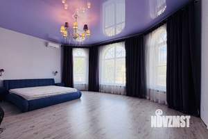 Дом 250м&sup2;, 2-этажный, участок 4 сот.  