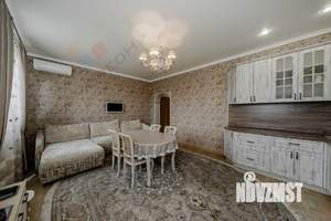 Дом 178м², 2-этажный, участок 6 сот.  