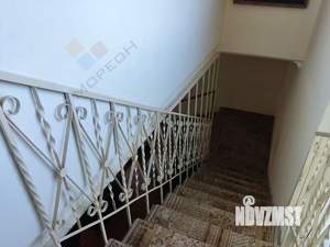Дом 339м², 3-этажный, участок 6 сот.  