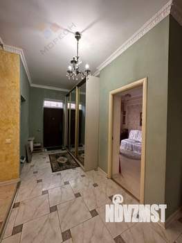 Дом 280м², 2-этажный, участок 6 сот.  
