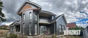 Дом 1500м&sup2;, 3-этажный, участок 16 сот.  