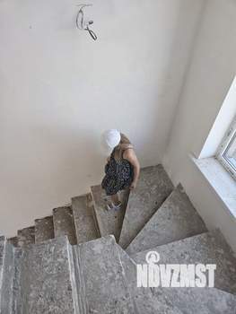 Дом 140м&sup2;, 2-этажный, участок 4 сот.  