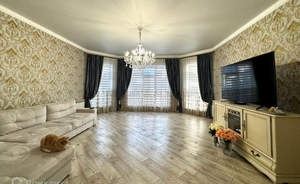 Дом 149м&sup2;, 2-этажный, участок 4 сот.  