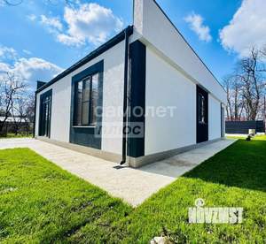 Дом 92м², 1-этажный, участок 4 сот.  