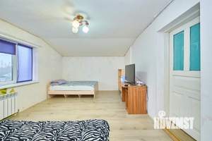 Дом 100м&sup2;, 2-этажный, участок 8 сот.  