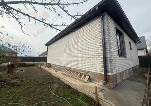 Дом 90м&sup2;, 1-этажный, участок 8 сот.  