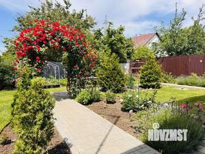 Дом 122м&sup2;, 2-этажный, участок 4 сот.  