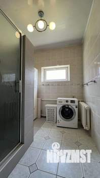 Дом 192м&sup2;, 2-этажный, участок 4 сот.  