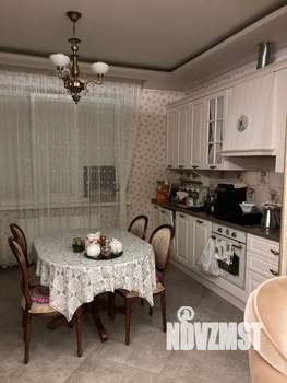 Дом 140м², 2-этажный, участок 6 сот.  