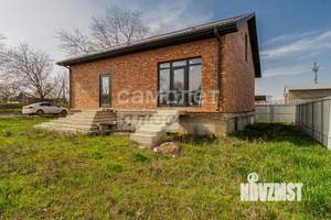 Дом 266м&sup2;, 2-этажный, участок 4 сот.  