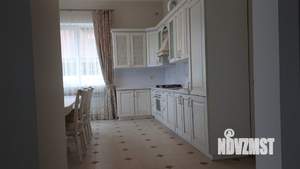 Дом 275м², 2-этажный, участок 5 сот.  