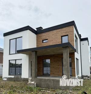 Дом 296м&sup2;, 2-этажный, участок 6 сот.  